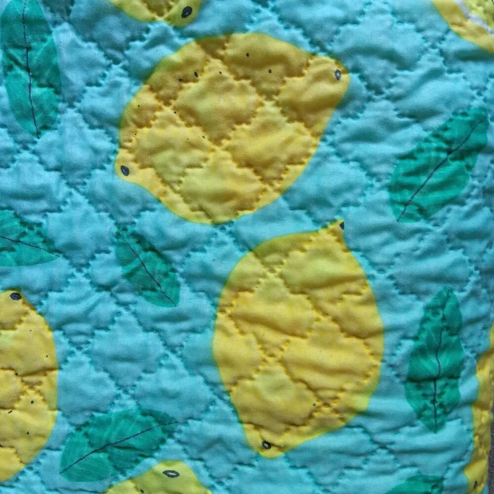 Modern Southern Home Reversible Lemon King Quilt Spread 102 x 86
